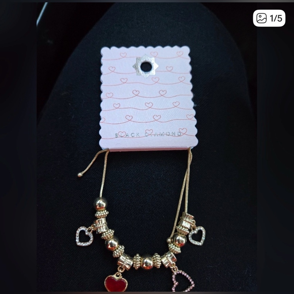 Black Diamond Goldtone Heart Bracelet NWT